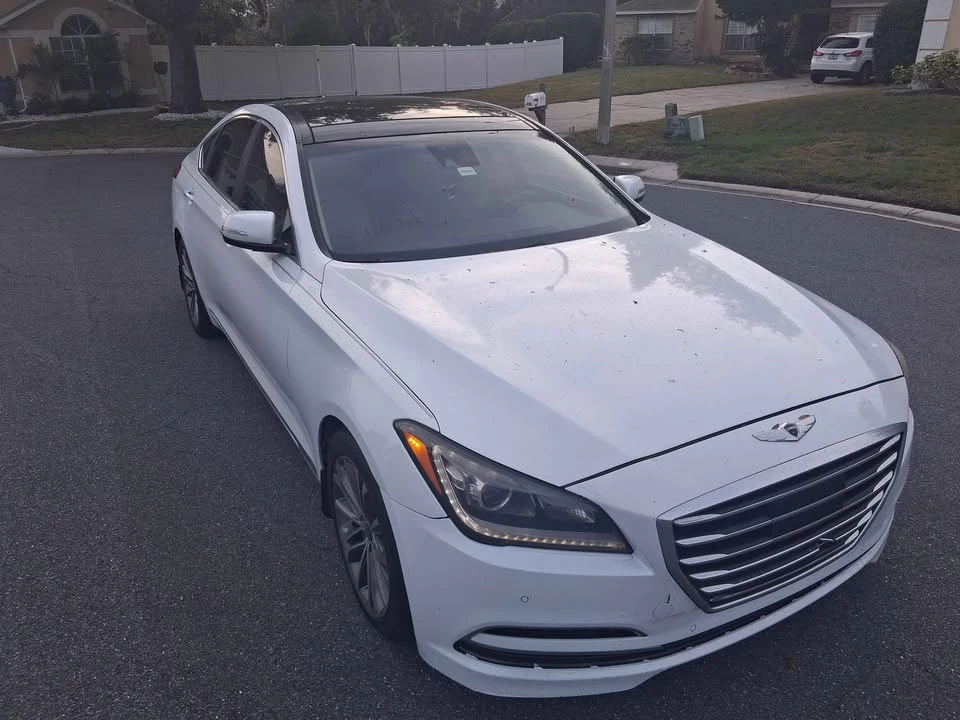 2015 Hyundai Genesis - Image 4 of 4