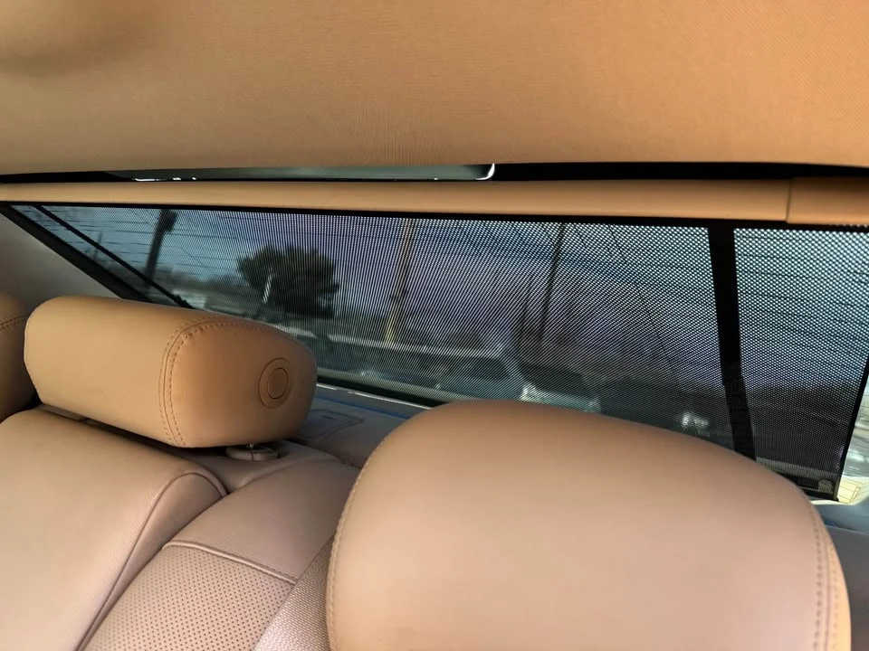 2015 Hyundai Genesis - Image 14 of 17