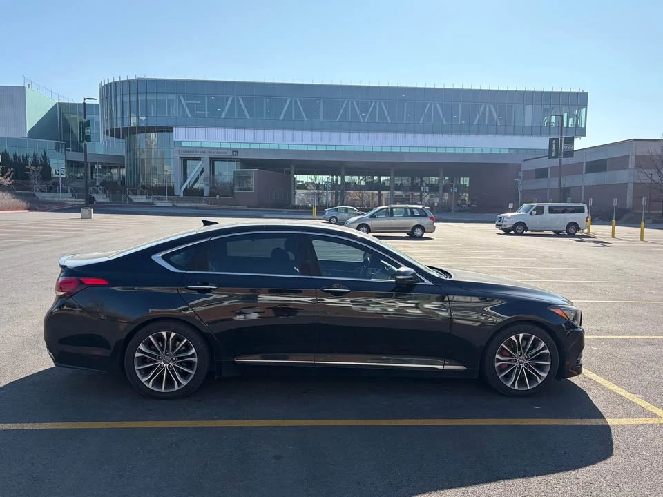 2015 Hyundai Genesis - Image 4 of 6