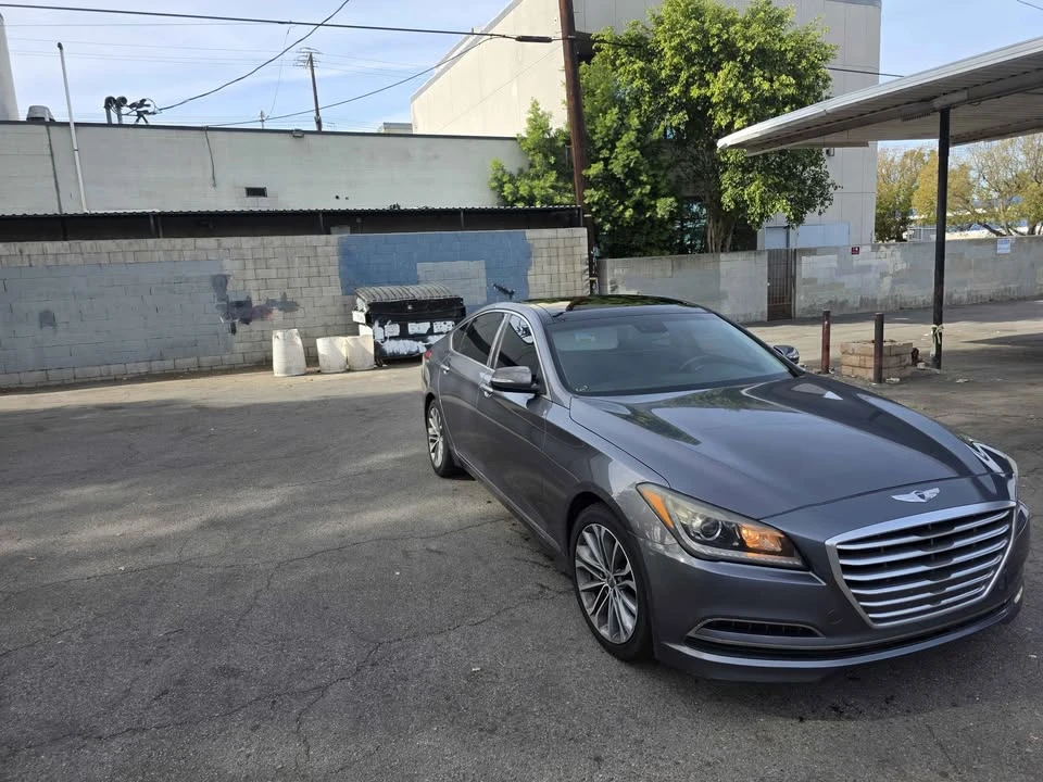 2015 Hyundai Genesis - Image 7 of 11