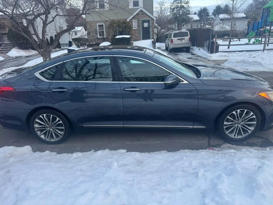 2015 Hyundai Genesis - Image 5 of 19