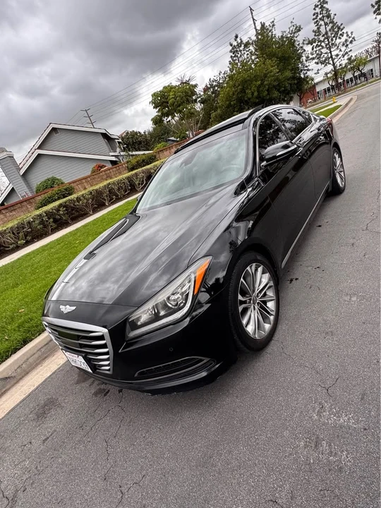 2015 Hyundai Genesis - Image 16 of 16