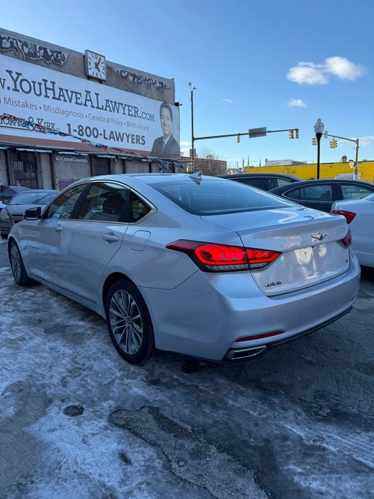 2015 Hyundai Genesis - Image 5 of 20