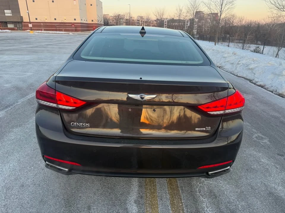 2015 Hyundai Genesis - Image 3 of 19