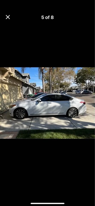 2015 Hyundai Genesis - Image 4 of 7