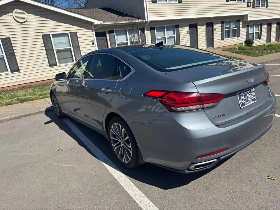 2015 Hyundai Genesis - Image 6 of 15