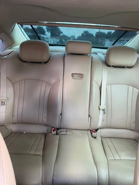 2015 Hyundai Genesis - Image 4 of 5
