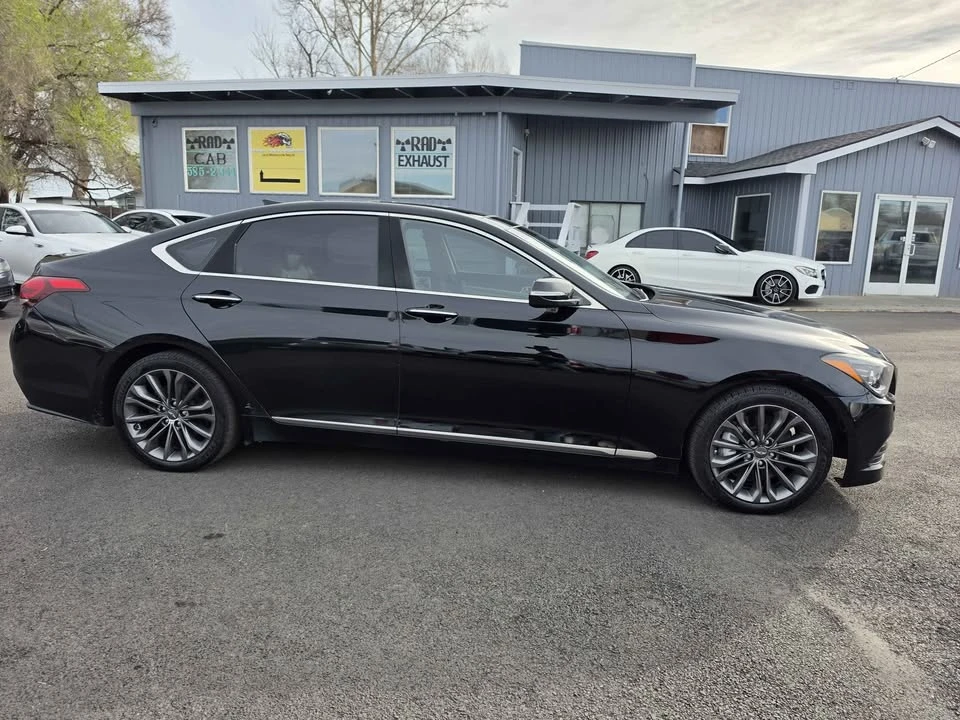 2015 Hyundai Genesis - Image 3 of 13