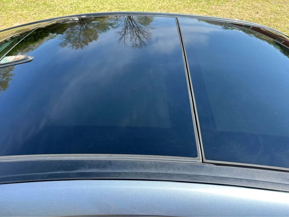 2015 Hyundai Genesis - Image 8 of 19
