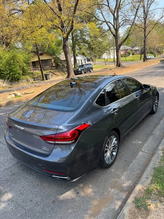 2015 Hyundai Genesis - Image 4 of 20