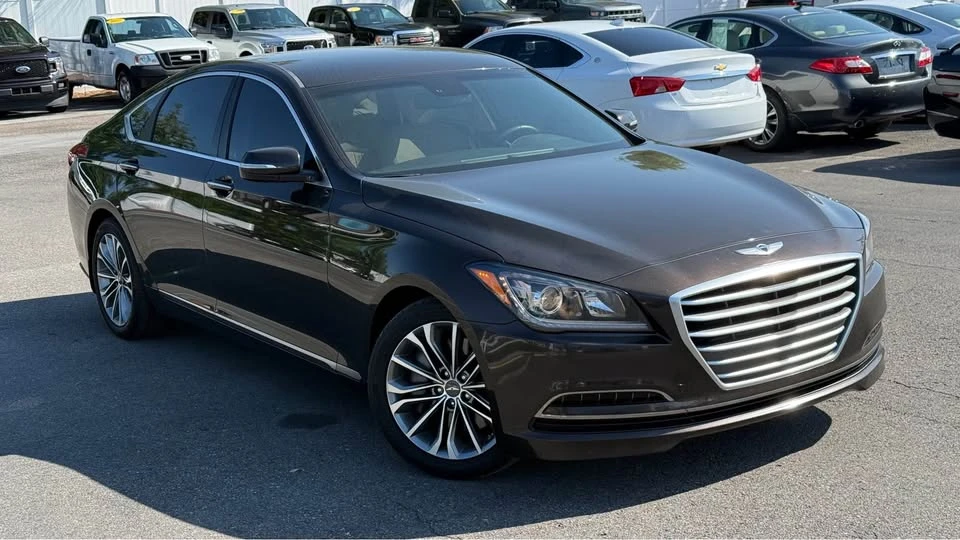 2015 Hyundai Genesis - Image 3 of 17