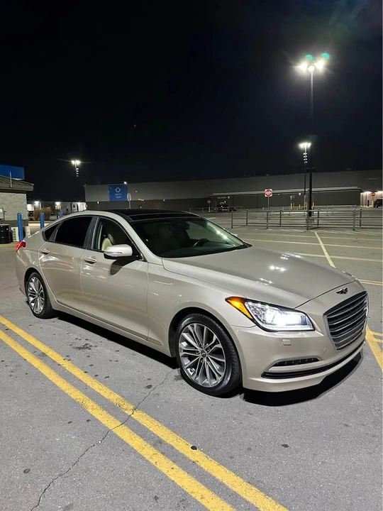 2015 Hyundai Genesis - Image 3 of 11