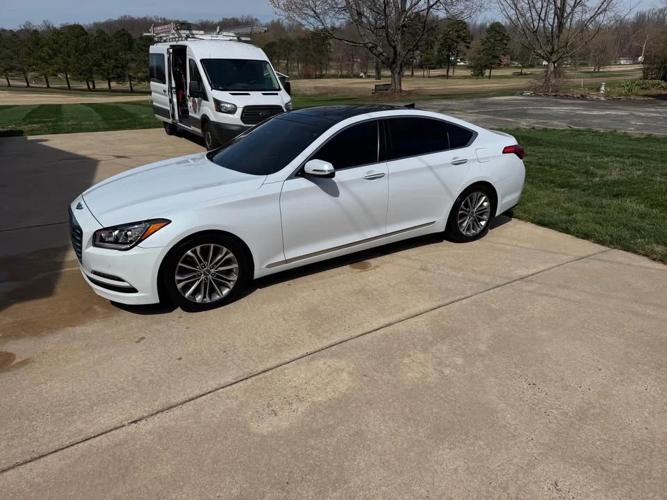 2015 Hyundai Genesis - Image 4 of 6