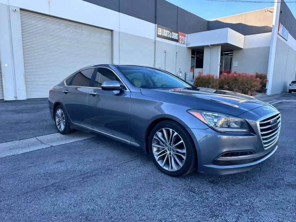 2015 Hyundai Genesis - Image 3 of 14