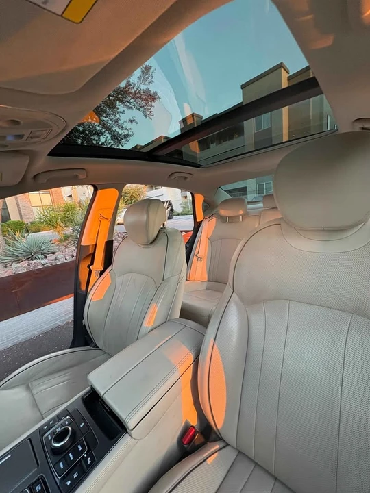 2015 Hyundai Genesis - Image 12 of 13