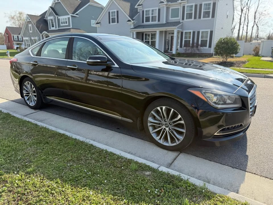 2015 Hyundai Genesis - Image 4 of 13