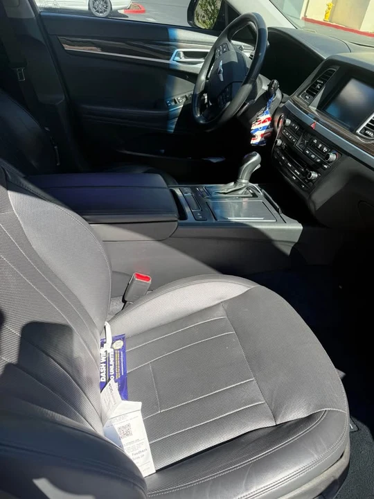 2015 Hyundai Genesis - Image 5 of 6