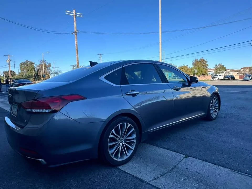 2015 Hyundai Genesis - Image 6 of 14