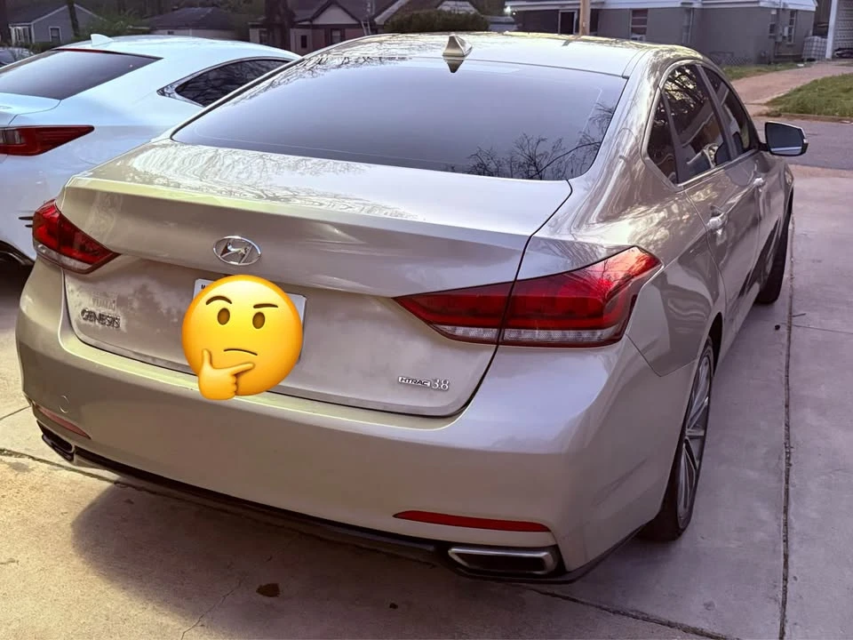 2015 Hyundai Genesis - Image 3 of 9
