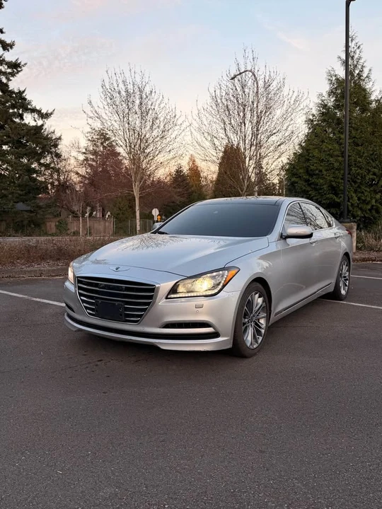 2015 Hyundai Genesis - Image 3 of 19