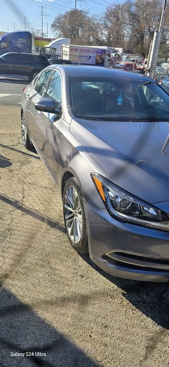 2015 Hyundai Genesis - Image 12 of 12