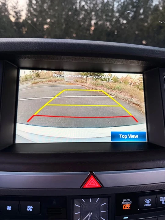 2015 Hyundai Genesis - Image 18 of 19
