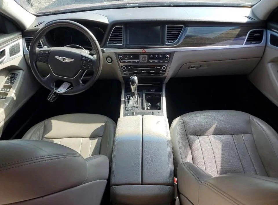 2015 Hyundai Genesis - Image 7 of 7