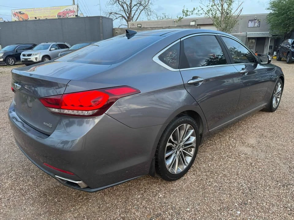 2015 Hyundai Genesis - Image 9 of 12