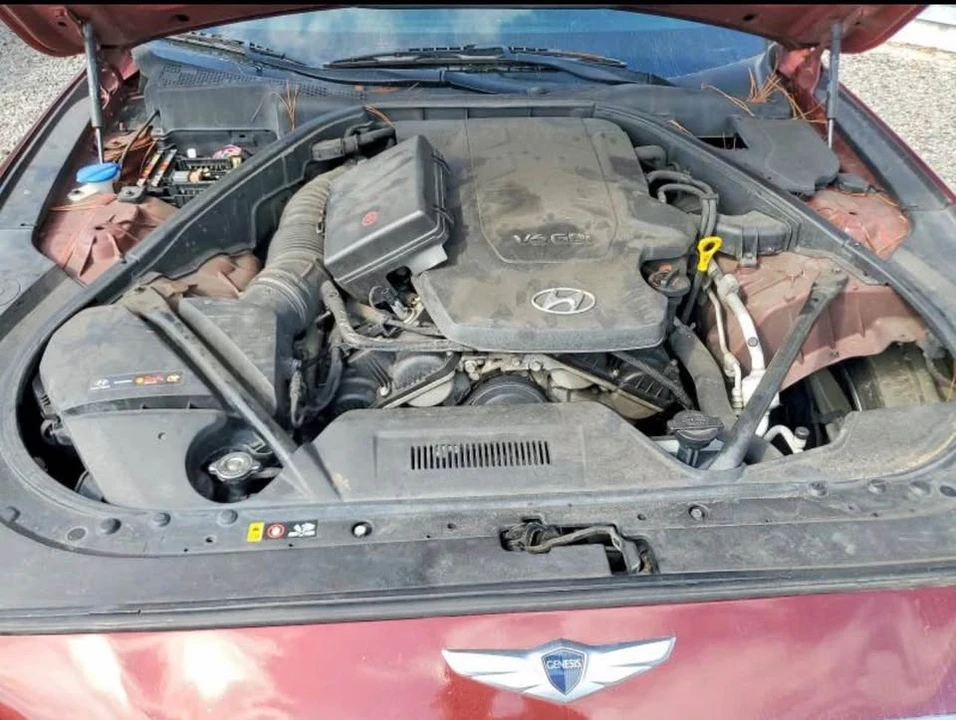 2015 Hyundai Genesis - Image 5 of 7