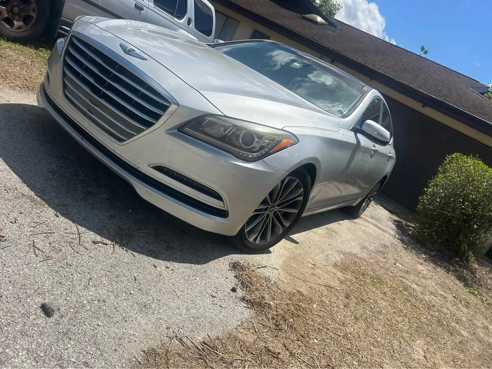 2015 Hyundai Genesis - Image 3 of 7