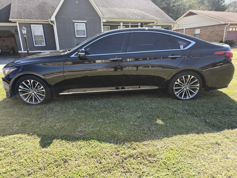 2015 Hyundai Genesis - Image 4 of 10