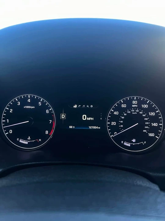 2015 Hyundai Genesis - Image 6 of 12