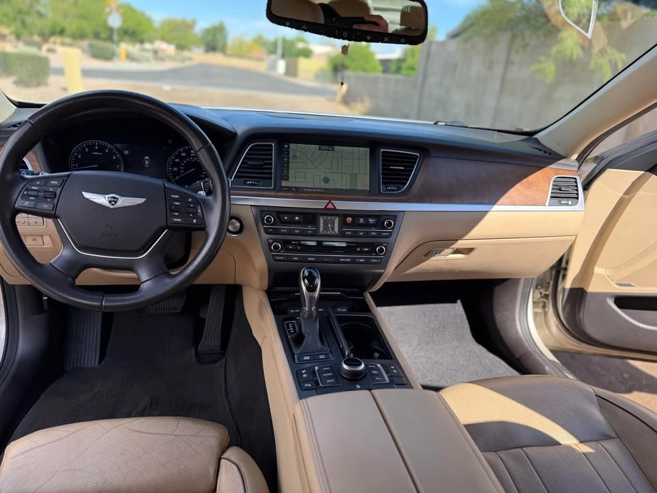 2015 Hyundai Genesis - Image 8 of 12