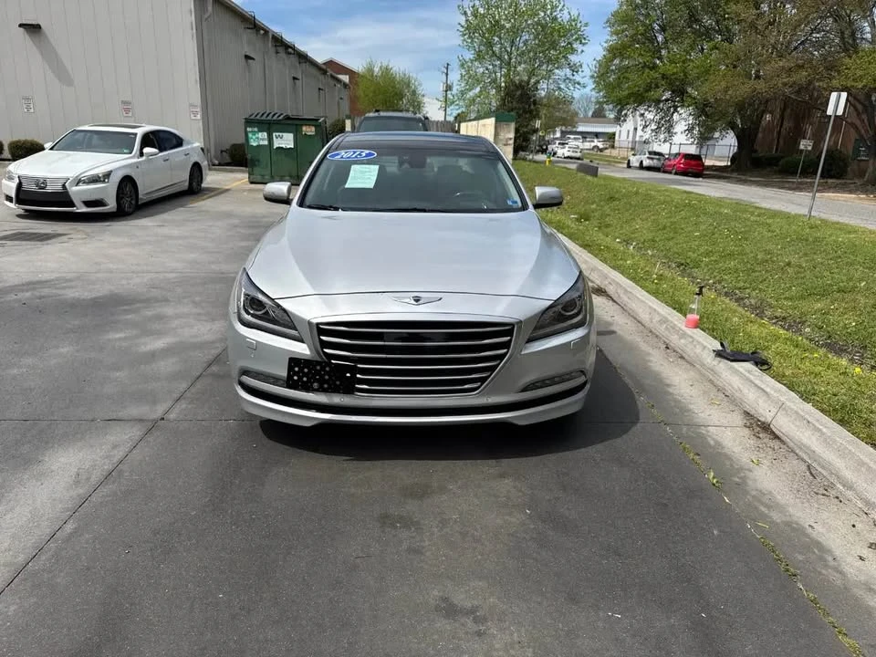 2015 Hyundai Genesis - Image 4 of 19