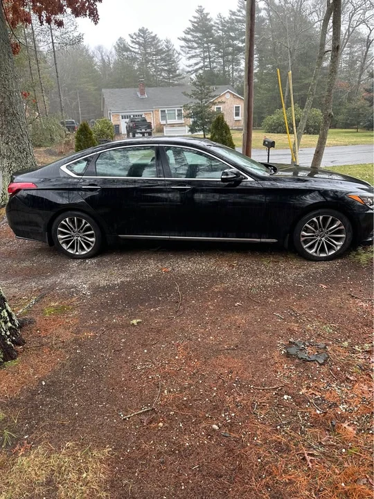 2015 Hyundai Genesis - Image 3 of 4