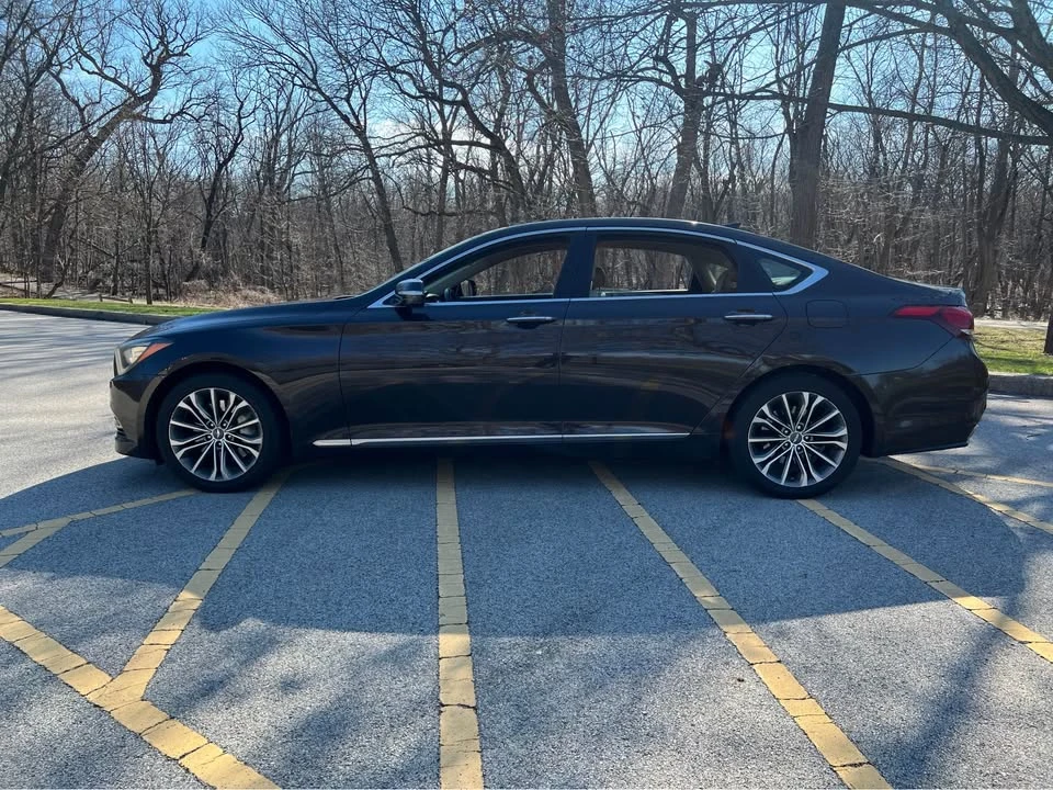2015 Hyundai Genesis - Image 3 of 15
