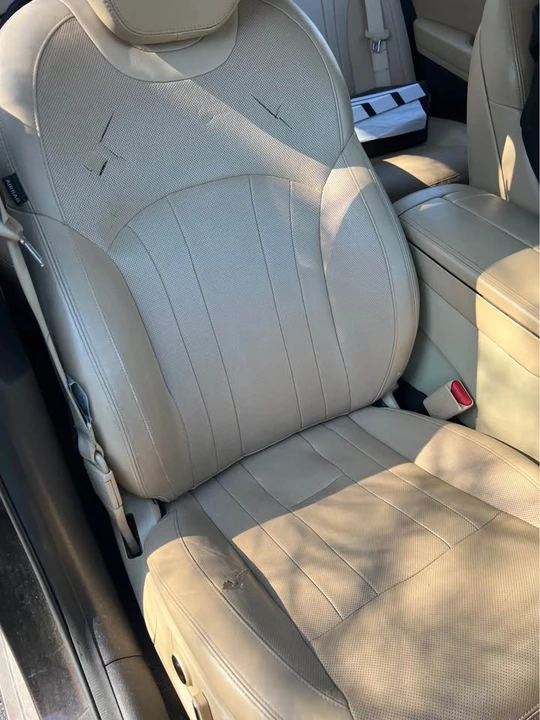 2015 Hyundai Genesis - Image 14 of 15