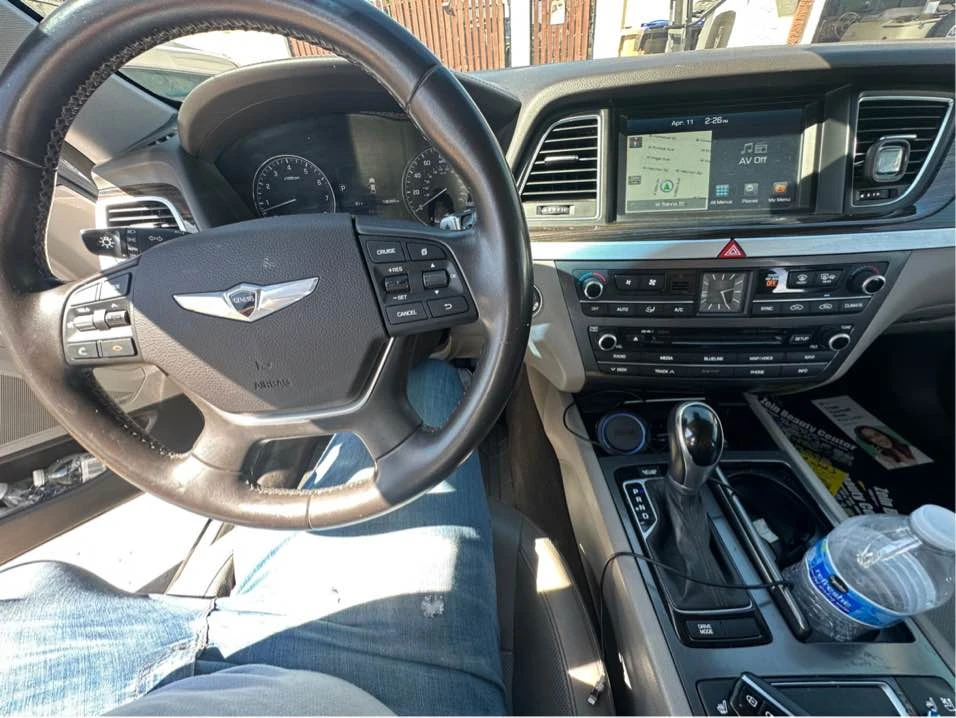 2015 Hyundai Genesis - Image 5 of 8
