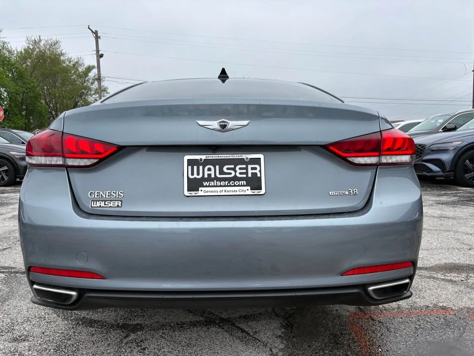 2015 Hyundai Genesis - Image 5 of 21