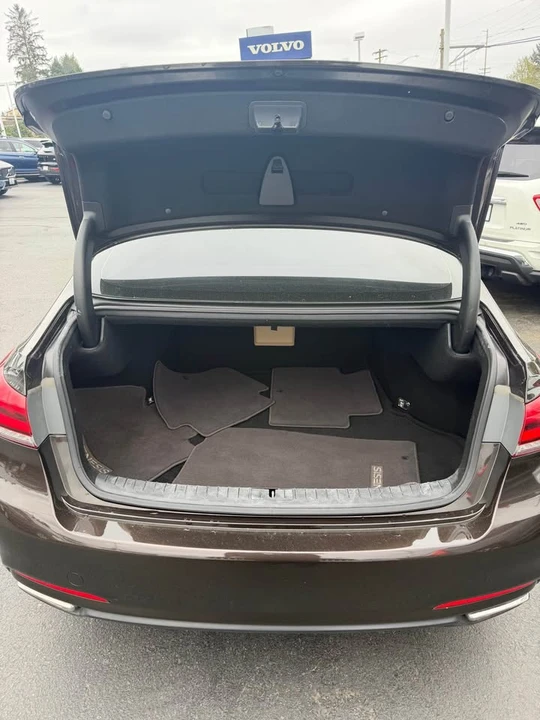 2015 Hyundai Genesis - Image 7 of 8