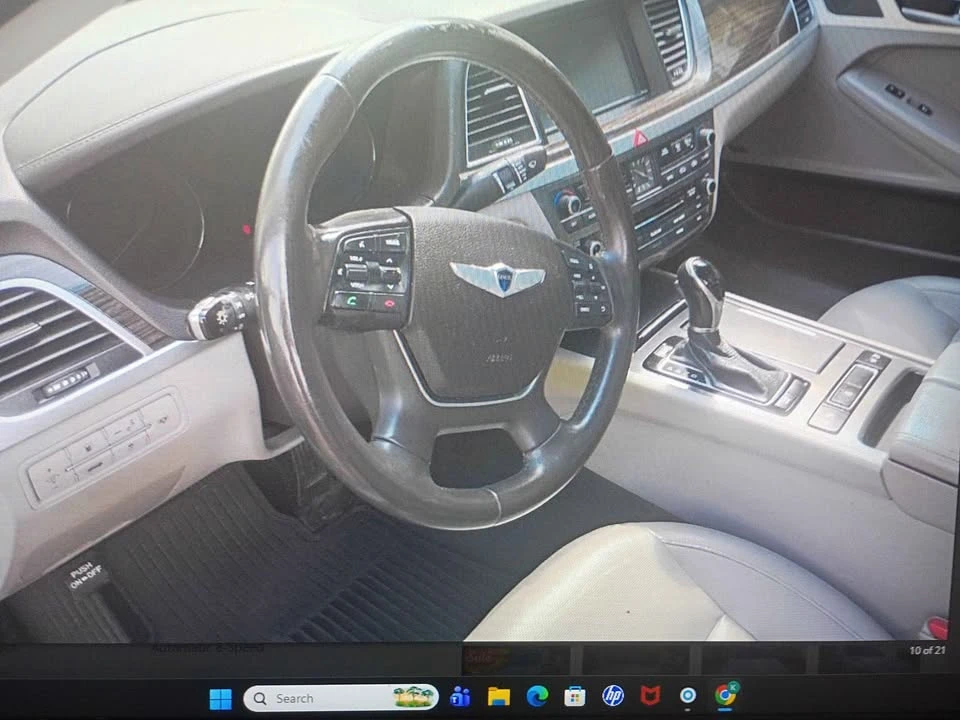 2015 Hyundai Genesis - Image 10 of 20