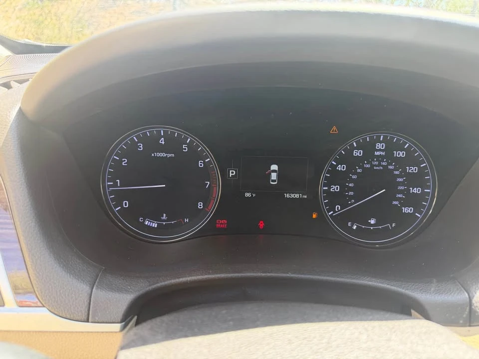 2015 Hyundai Genesis - Image 8 of 8