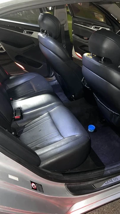 2015 Hyundai Genesis - Image 6 of 7