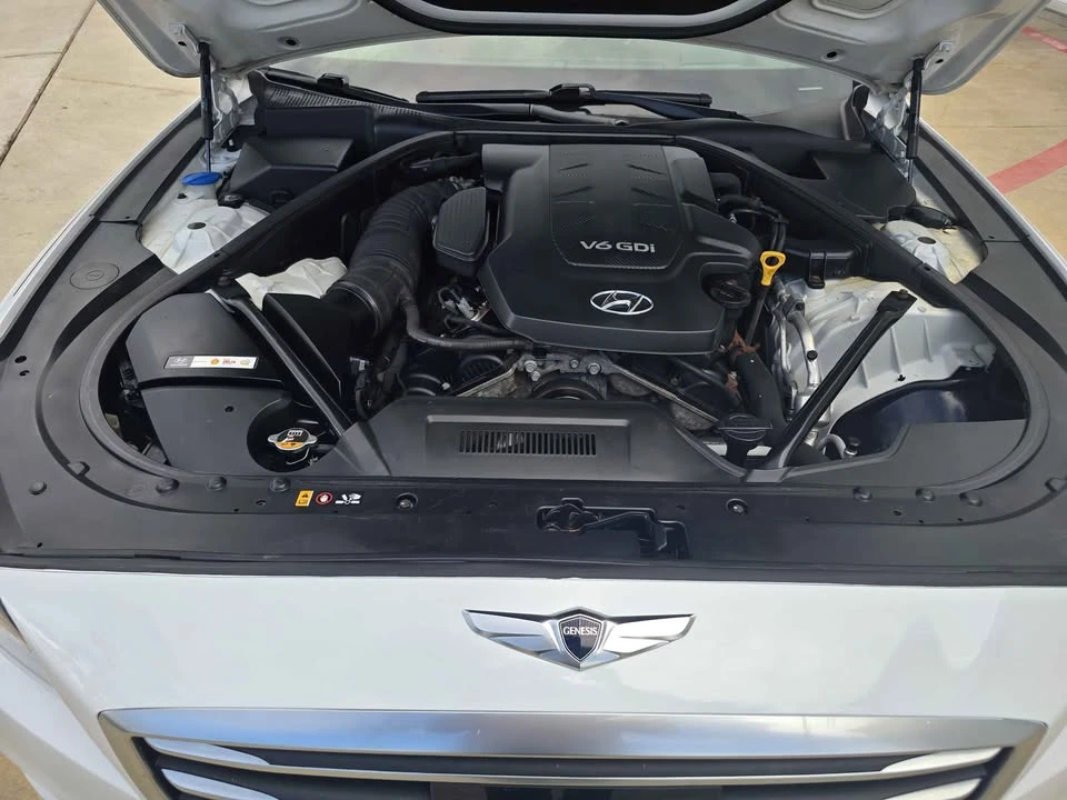 2015 Hyundai Genesis - Image 3 of 18