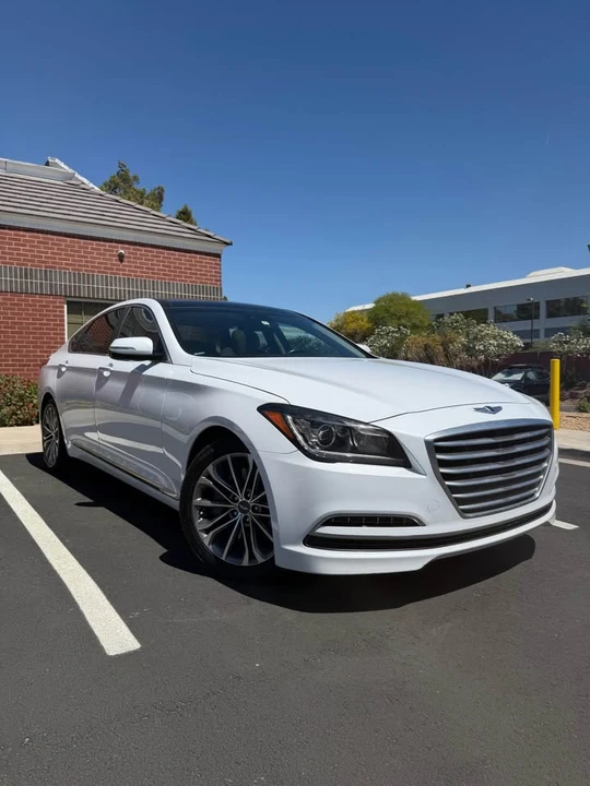 2015 Hyundai Genesis - Image 3 of 11
