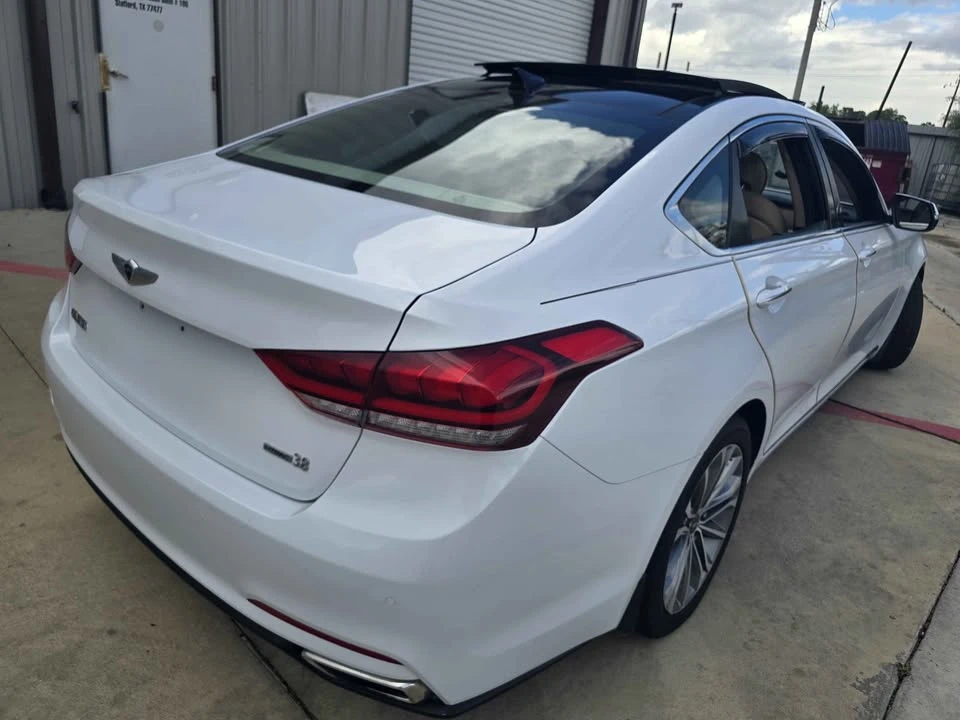 2015 Hyundai Genesis - Image 6 of 18