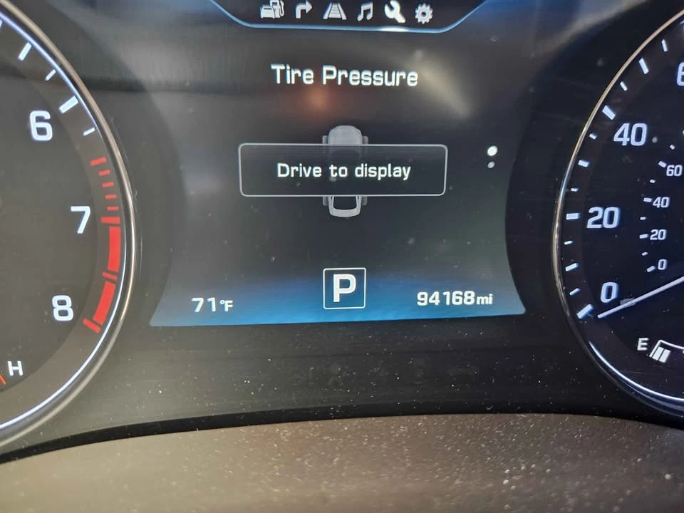 2015 Hyundai Genesis - Image 14 of 14
