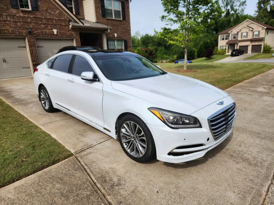 2015 Hyundai Genesis - Image 2 of 14