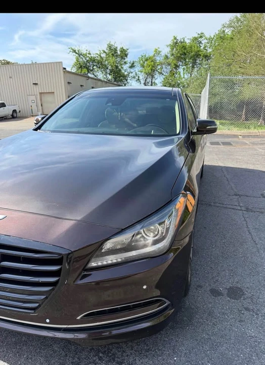 2015 Hyundai Genesis - Image 3 of 17