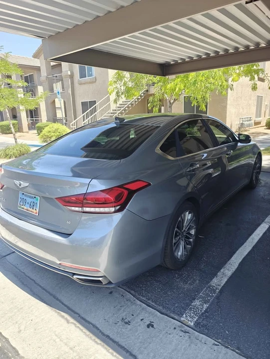 2015 Hyundai Genesis - Image 5 of 14